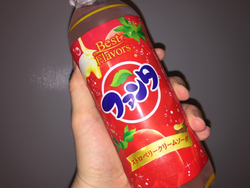 fanta strawberry cream soda