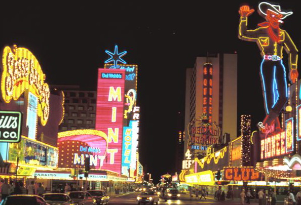 Geert_Kuipers_1980_Downtown_Las_Vegas.jpg