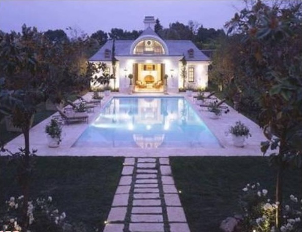 Michael-Jackson-Bel-air-Home-4.jpg