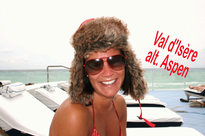 Anna Benson Miami 2010 006.gif