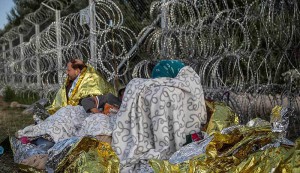 Flyktingar som kom försent till gränsen mellan Ungern och Serbien och nu inte kommer in i EU.