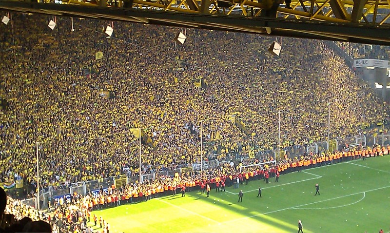 Gelbe Wand