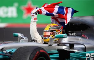 MEXICO CITY, MEXICO - OCTOBER 29: Lewis Hamilton of Great Britain and Mercedes GP celebrates after winning his fourth F1 World Drivers Championship during the Formula One Grand Prix of Mexico at Autodromo Hermanos Rodriguez on October 29, 2017 in Mexico City, Mexico. Clive Mason/Getty Images/AFP == FOR NEWSPAPERS, INTERNET, TELCOS & TELEVISION USE ONLY ==