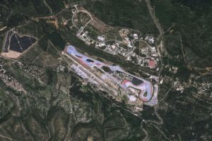TOPSHOT - This handout satellite image released on June 19, 2018 by Pleiades, Cnes 2017, Distribution Airbus DS shows an aerial view of Le Castellet racetrack in Le Castellet, southern France ahead of the 2018 French Grand Prix. / AFP PHOTO / Cnes 2017, Distribution Airbus DS / Handout / RESTRICTED TO EDITORIAL USE - MANDATORY CREDIT "AFP PHOTO / PLEIADES/CNES 2017/DISTRIBUTION AIRBUS DS" - NO MARKETING NO ADVERTISING CAMPAIGNS - DISTRIBUTED AS A SERVICE TO CLIENTS- IMAGE AVAILABLE FOR DOWNLOAD FOR 7 DAYS AFTER RELEASE