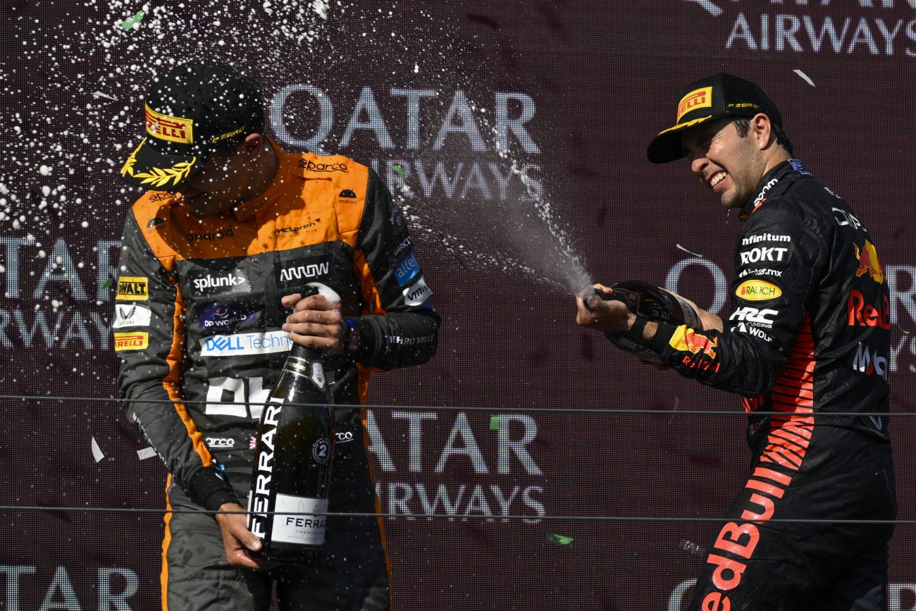 Lando Norris infrange il trofeo di Max Verstappen dopo il GP d’Ungheria in F1