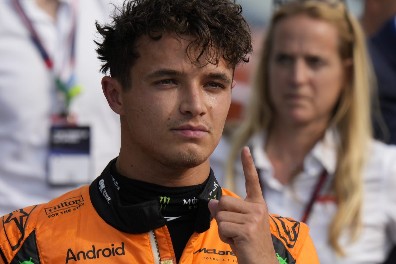 Lando Norris, McLaren, tog segern under F1 i Singapore 