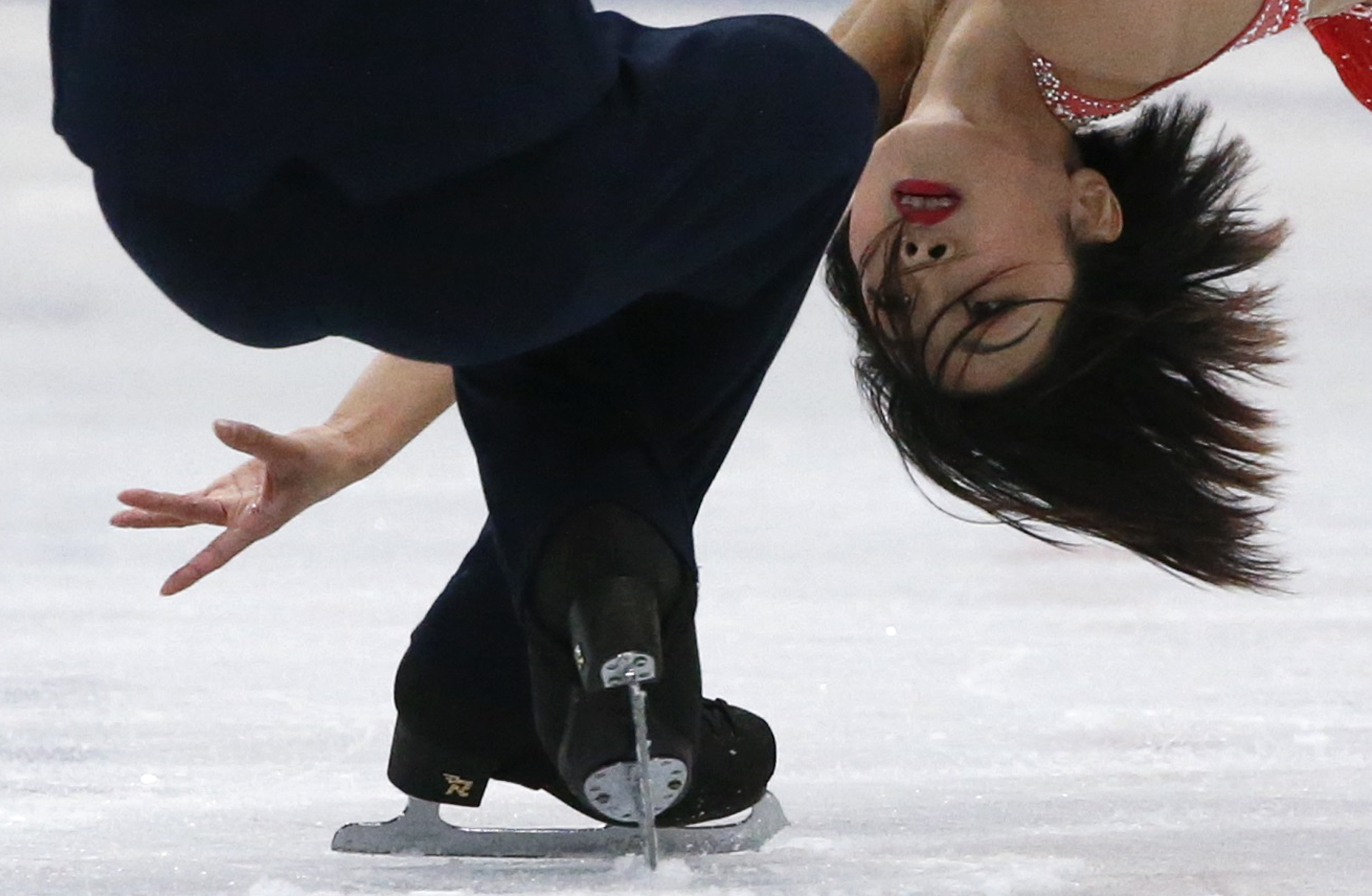 Helsinki 2017-03-30 Figure Skating - ISU World Championships 2017 - Pairs Free Skating - Helsinki, Finland - 30/3/17 - Sui Wenjing and Han Cong of China compete. REUTERS/Grigory Dukor TPX IMAGES OF THE DAY Photo: / REUTERS / TT / kod 72000