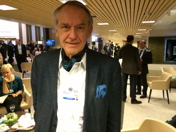 Veterandiplomaten Jan Eliasson gör sitt första toppmöte i Davos.