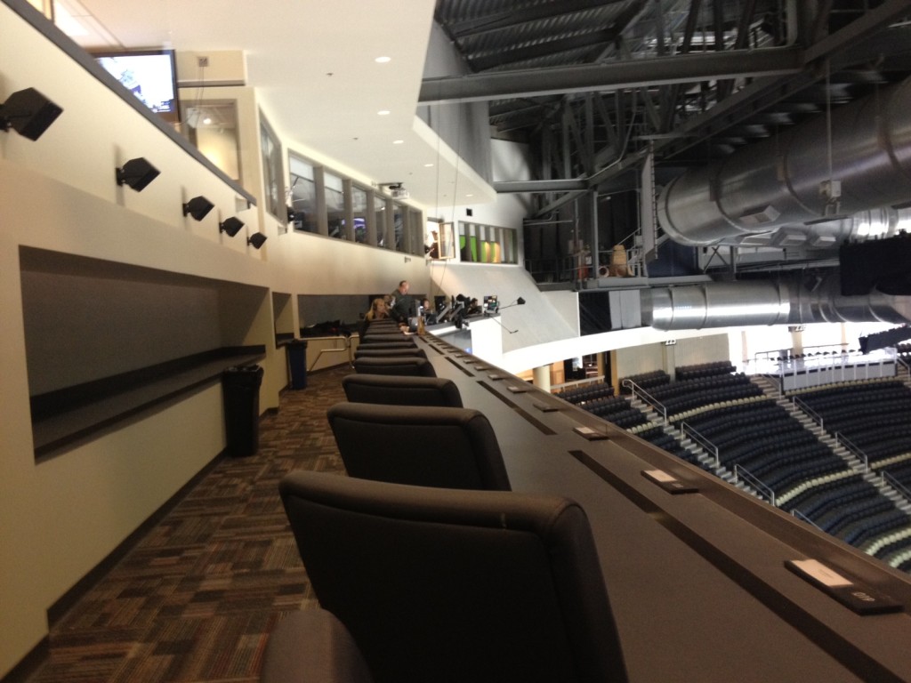 PIT:pressbox