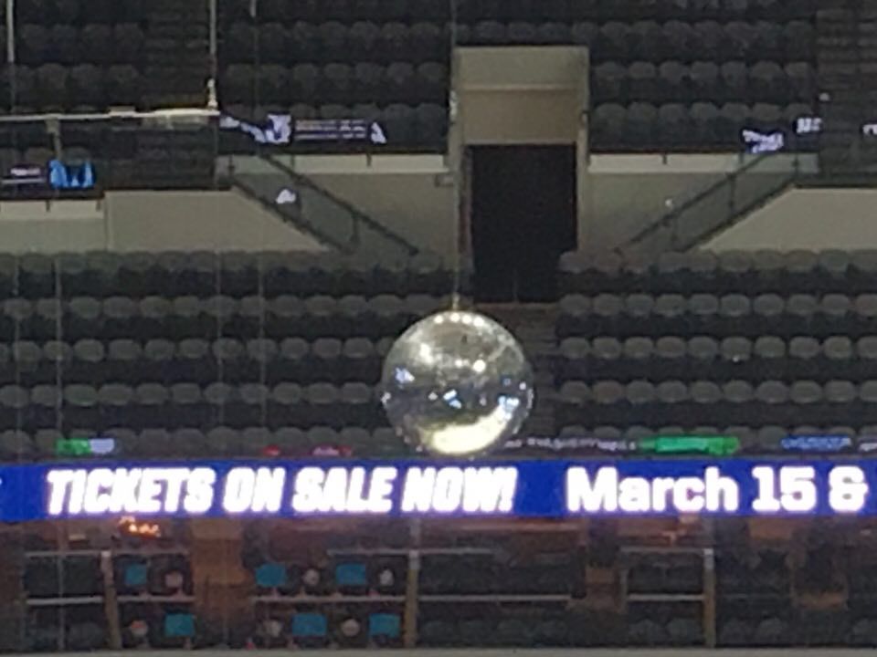 Alla hallar borde ha discokula