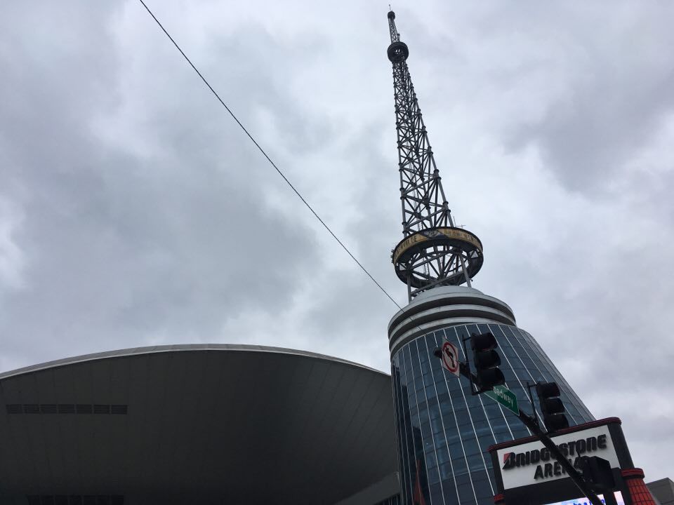 En annan kyrka – Bridgestone Arena!