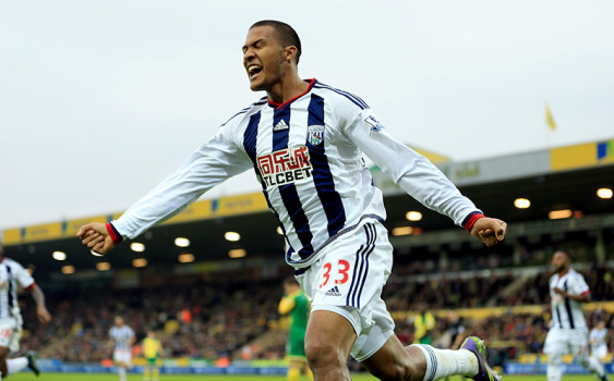 ap foto : stephen pond : west bromwich albion's salomon rondon celebrates scoring a goal, during the english league soccer match between norwich city and west bromwich albion, at carrow road, in norwich, england, saturday oct. 24, 2015. stephen pond/pa photo via ap) united kingdom out no sales no archive united kingdom out no sales no archive photograph can not be stored or used for more than 14 days after the day of transmissio britain soccer premier leagu automatarkiverad