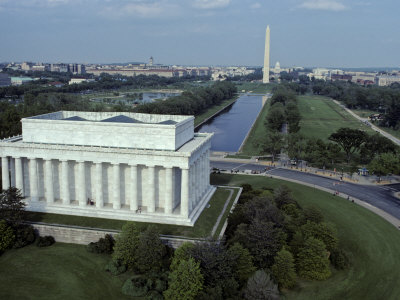 kenneth-garrett-aerial-view-of-lincoln-memorial-reflecting-pool-washington-monument-washington-d-c-.jpg