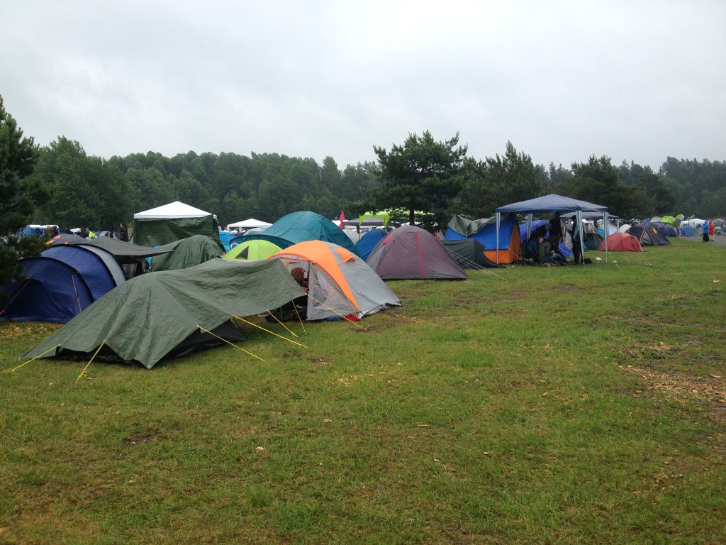 Många tält blir det på en festival.