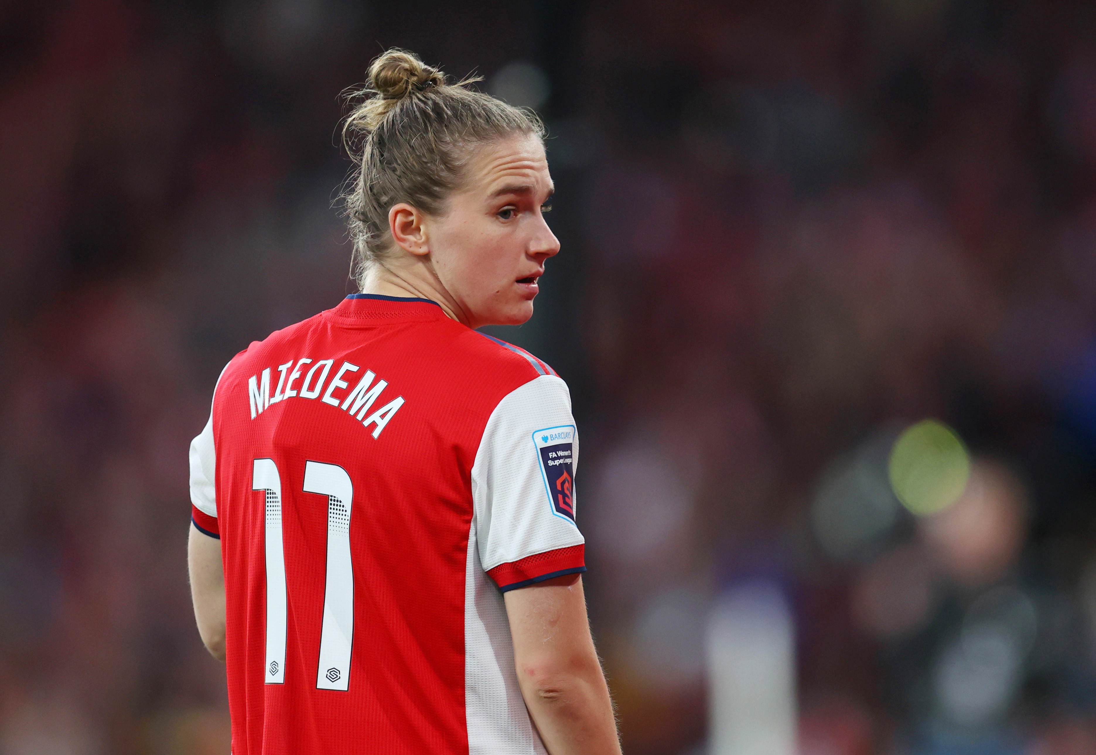 Vivianne Miedema förlänger med Arsenal