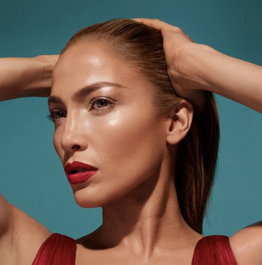 Jennifer Lopez för INglot har en hudtyp 