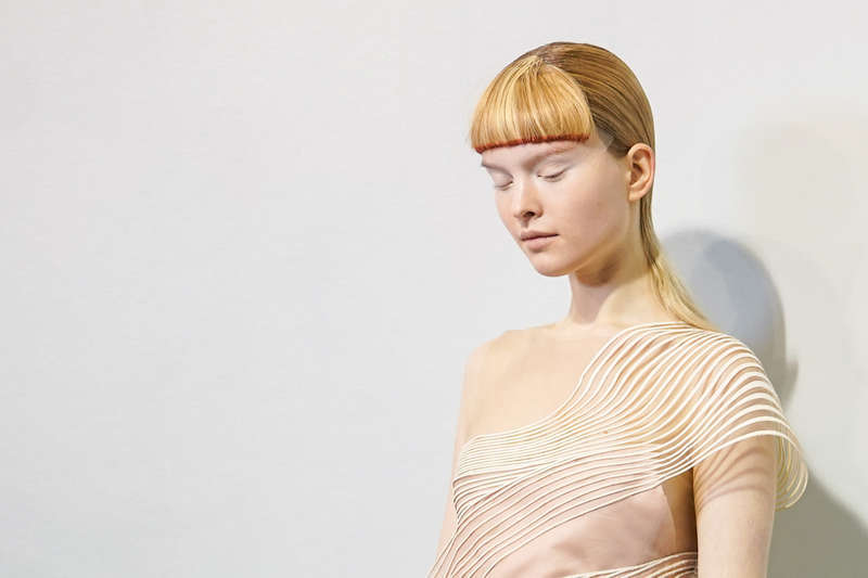 PARIS, FRANCE - JANUARY 21: A model poses backstage prior the Iris Van Herpen Spring Summer 2019 show as part of Paris Fashion Week on January 21, 2019 in Paris, France. (Photo by Vittorio Zunino Celotto/Getty Images)