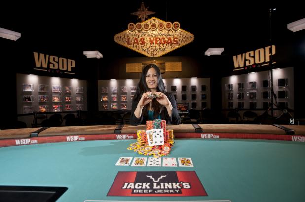 2012WSOP_EV51_YenDang.jpg