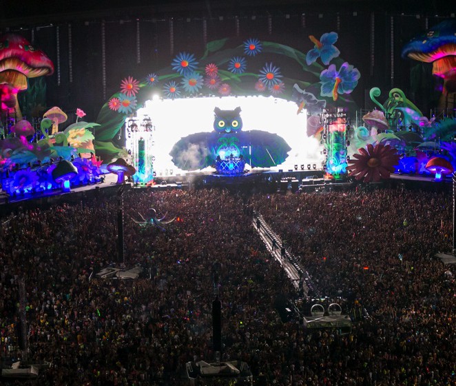 EDC-Las-Vegas-2013-Day-1-10