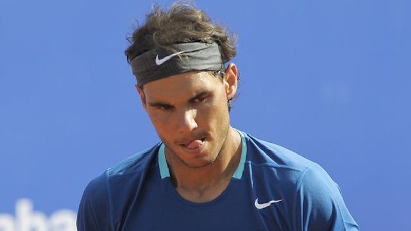 Rafael Nadal bokför ännu en tung förlust på grus.