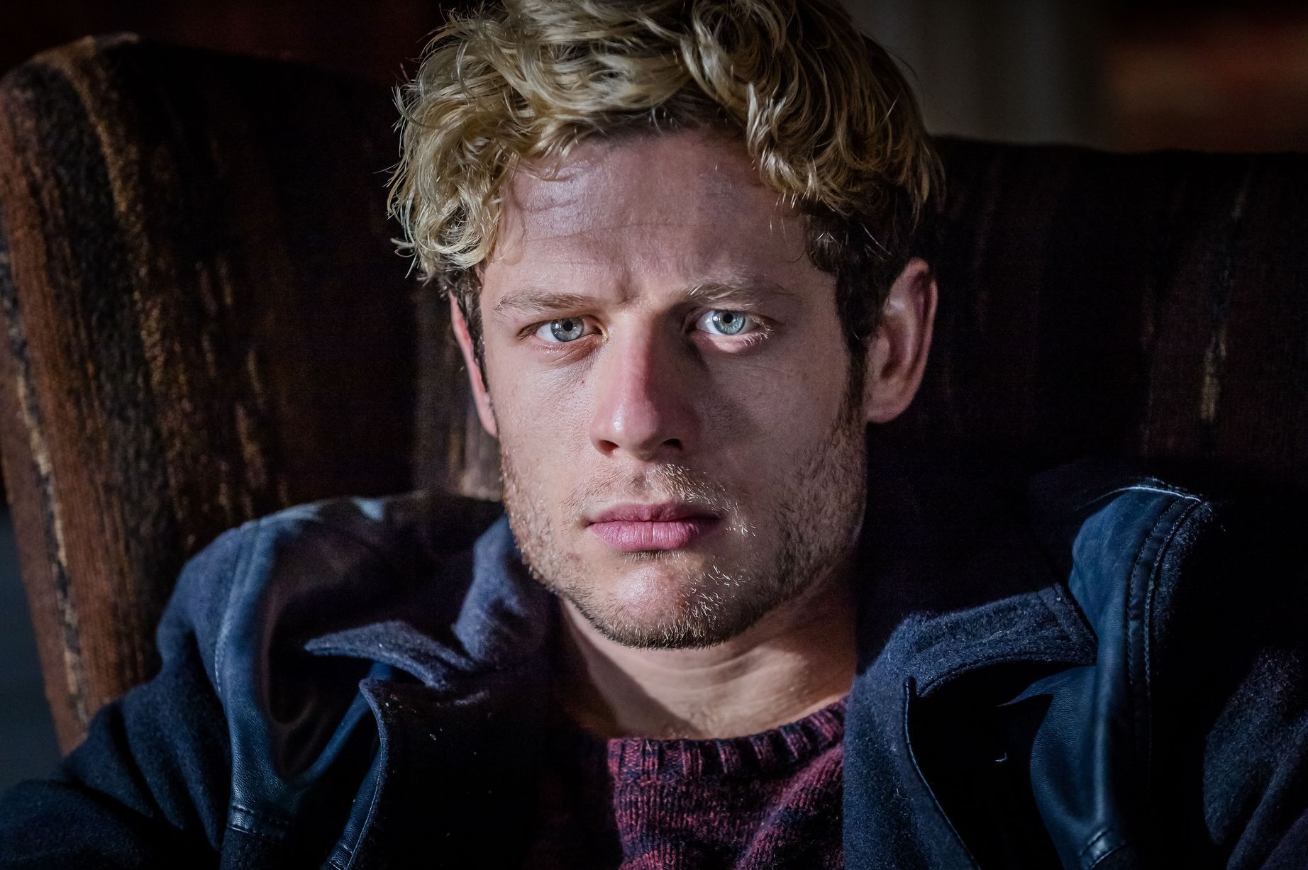 James Norton Etsar Sig Fast Och En Helg Med Konst kning Tv kr nikan James Norton Etsar Sig Fast Och En Helg Med Konst kning Tv kr nikan