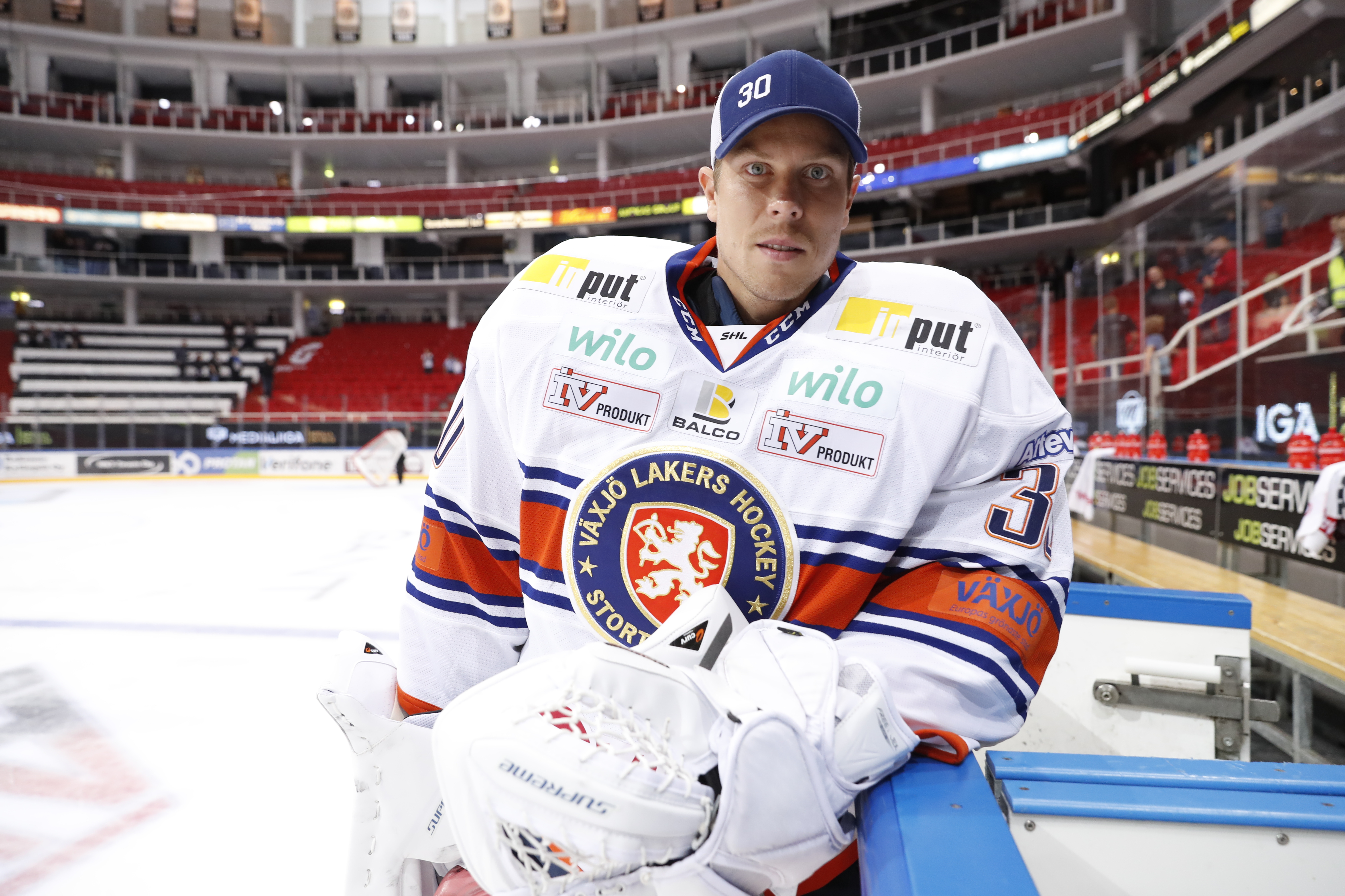Nyblivne världsmästaren Viktor Fasth är tillbaka från KHL och NHL. Foto: Bildbyrån